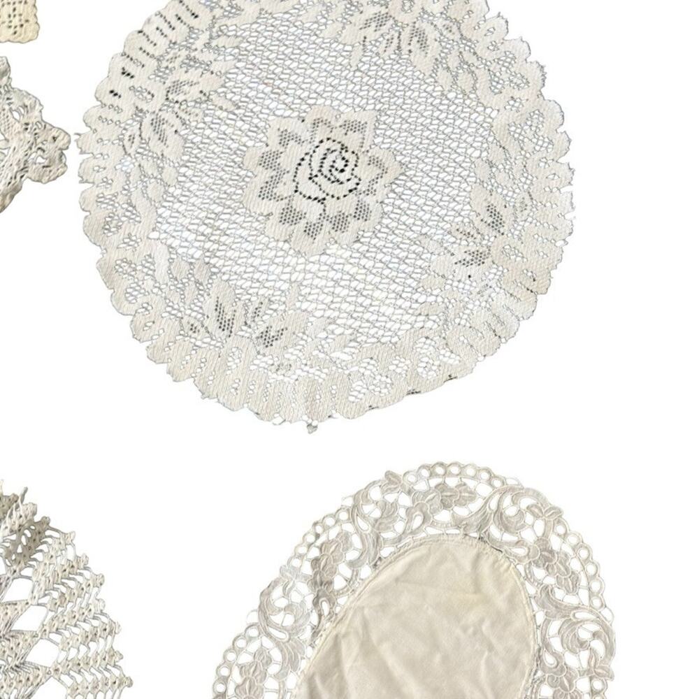 16 Mixed Vintage Doilies Table Cloths Crochet Lace Granny Farmhouse Cottagecore - Picture 9 of 9